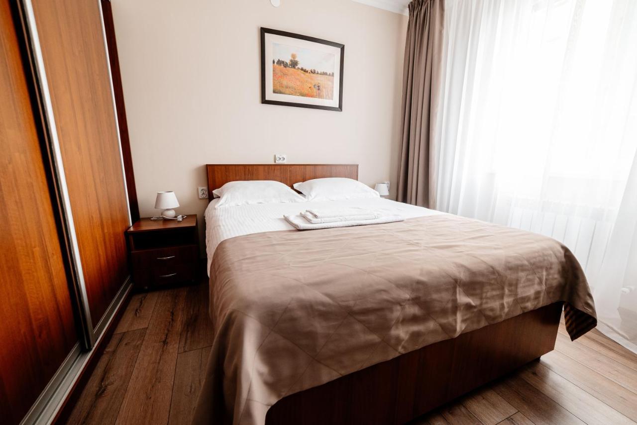 Chagala Hotel Oral Exteriör bild