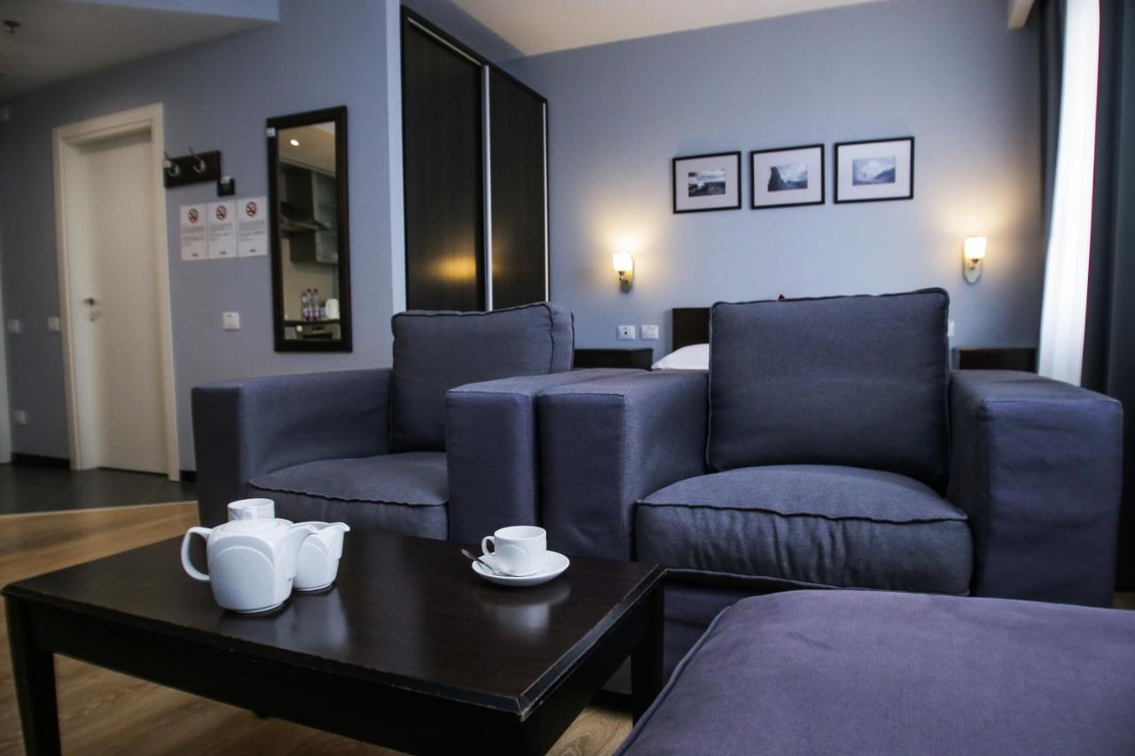 Chagala Hotel Oral Exteriör bild